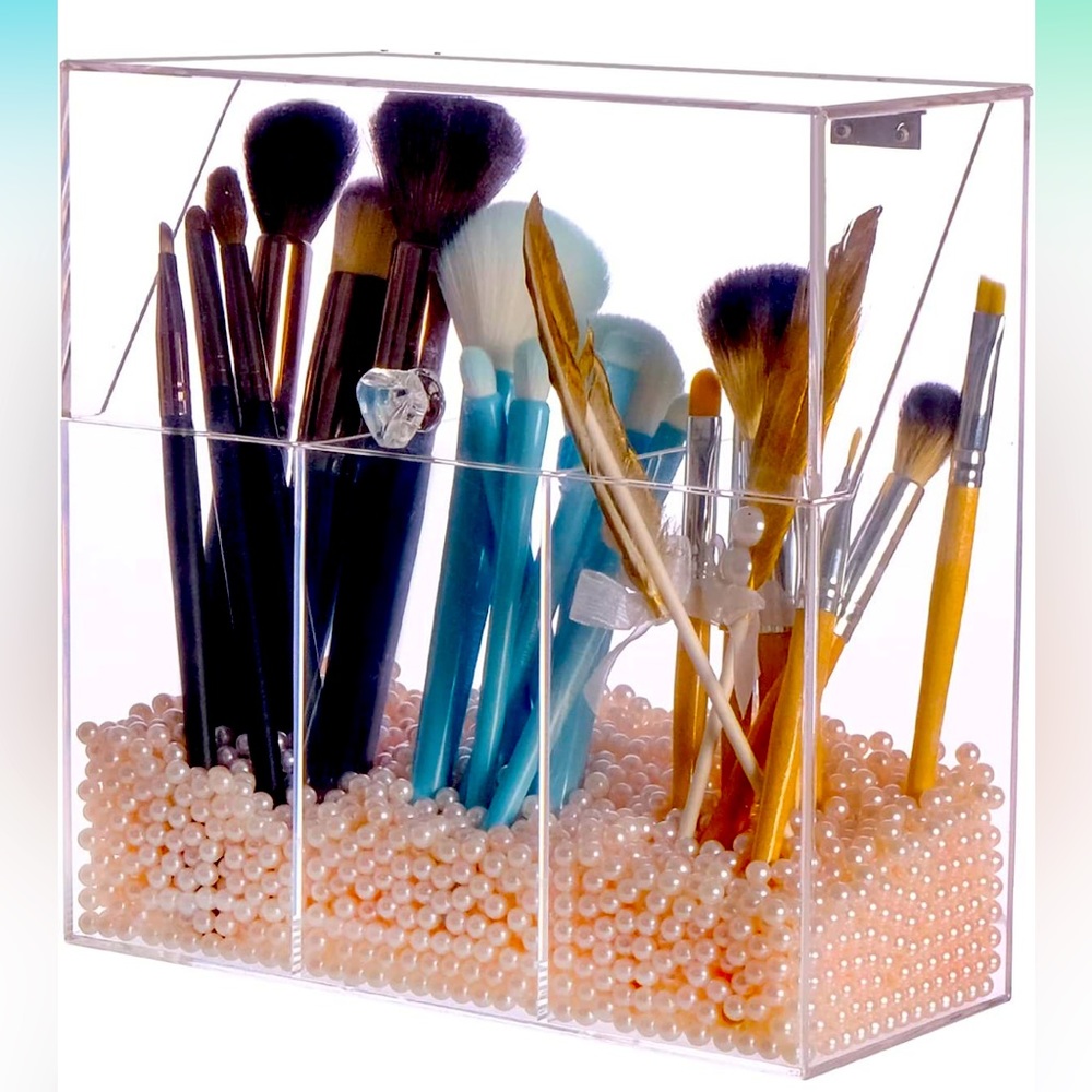 Makeup Brush Holder & Organizer